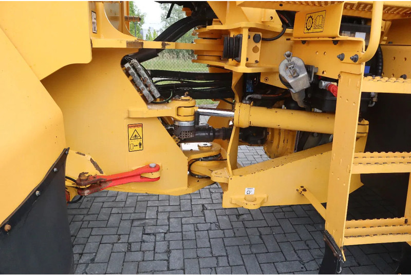 Kolesni nakladalec Volvo L180 F HL | HIGH-LIFT | LOG STACKER | HOLZ GRAPPLE: slika 12