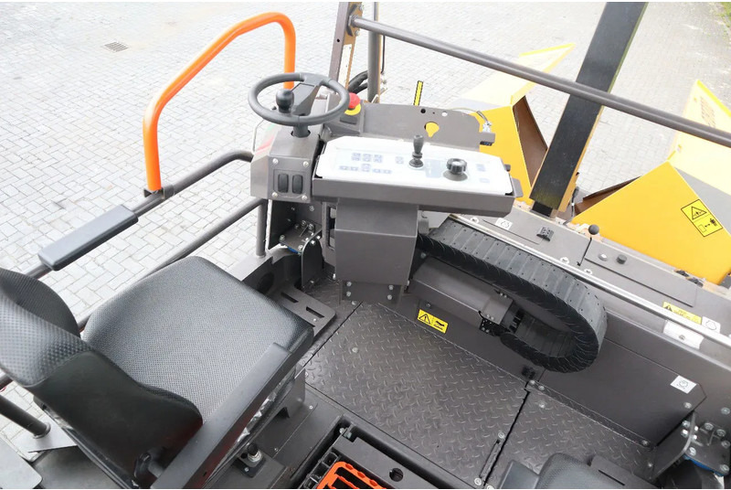 Stroj za asfalterska dela Volvo P2870 D ABG | ASPHALT PAVER | NEW / UNUSED | BOMAG BF300: slika 17