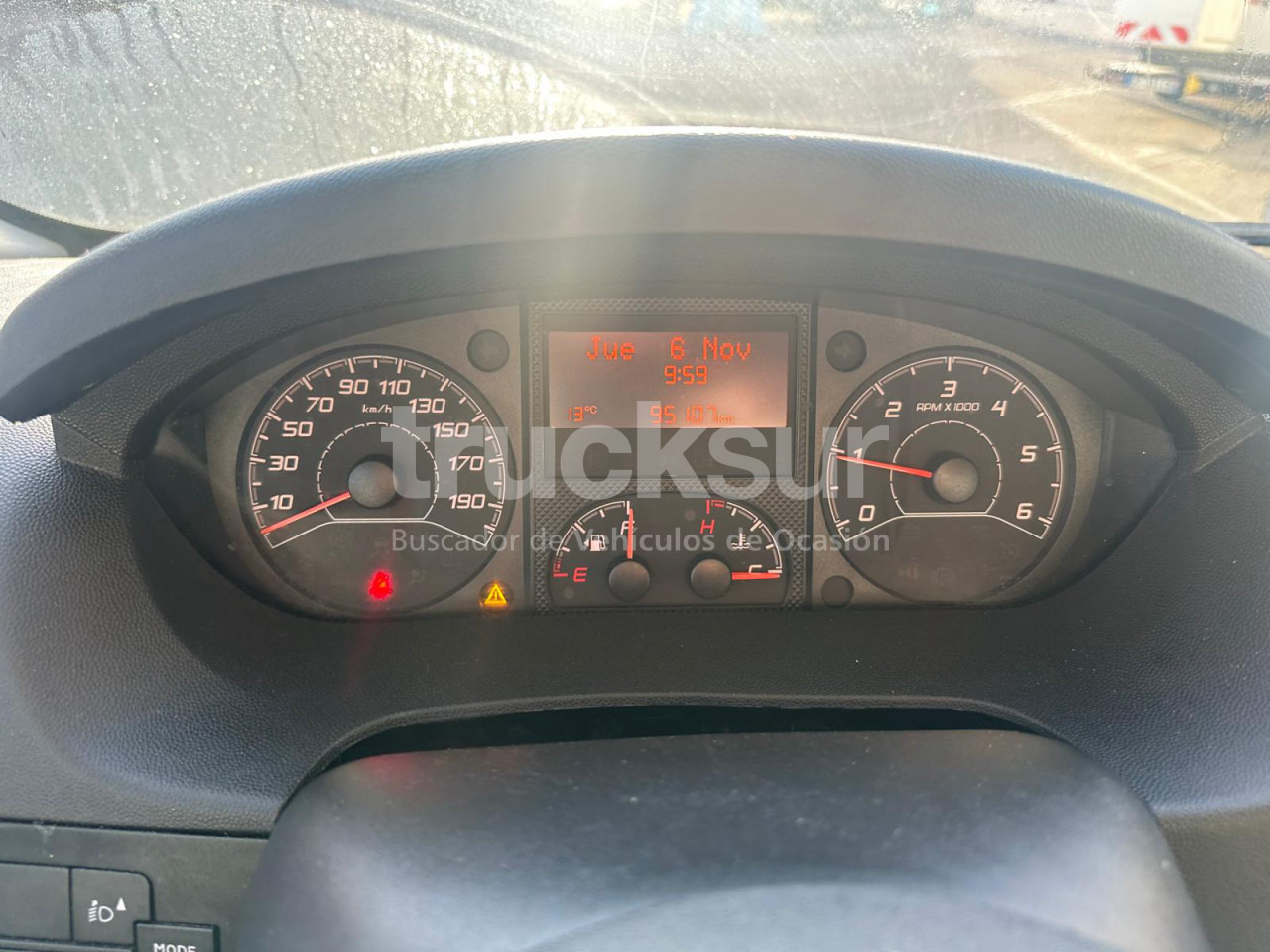 Dostavno vozilo z zabojnikom CITROEN JUMPER 120.35: slika 7 Dostavno vozilo z zabojnikom CITROEN JUMPER 120.35: slika 7