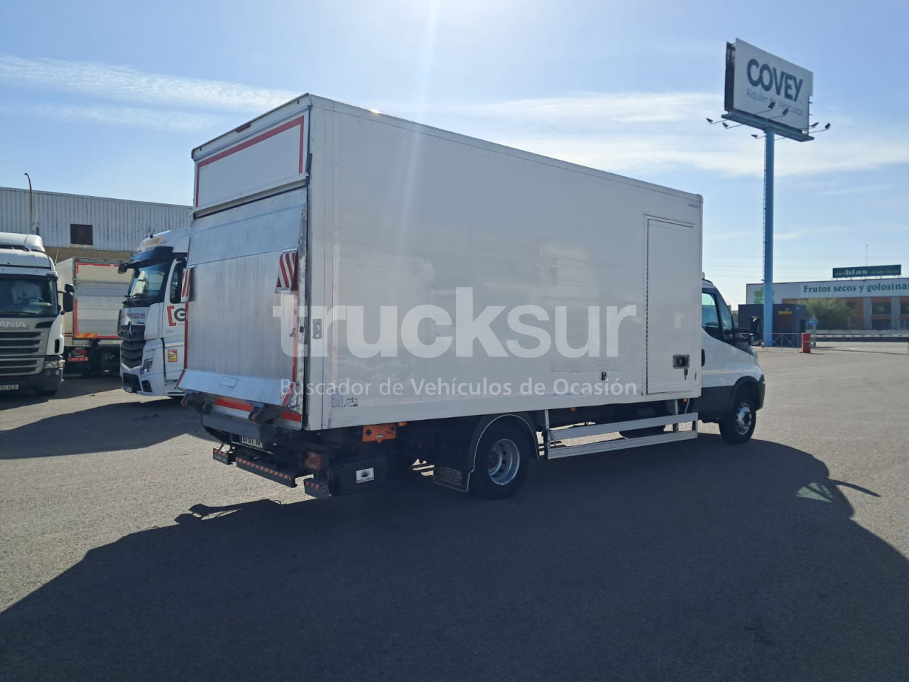 IVECO 72C18 P/E - Tovornjak zabojnik: slika 3 IVECO 72C18 P/E - Tovornjak zabojnik: slika 3