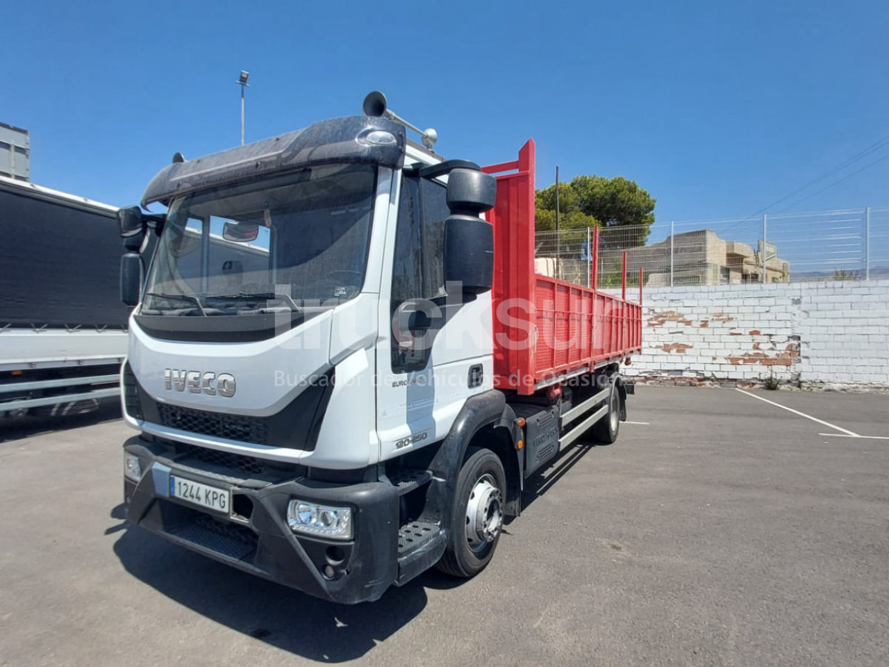 IVECO EUROCARGO 250.123 - Tovornjak prekucnik: slika 1 IVECO EUROCARGO 250.123 - Tovornjak prekucnik: slika 1