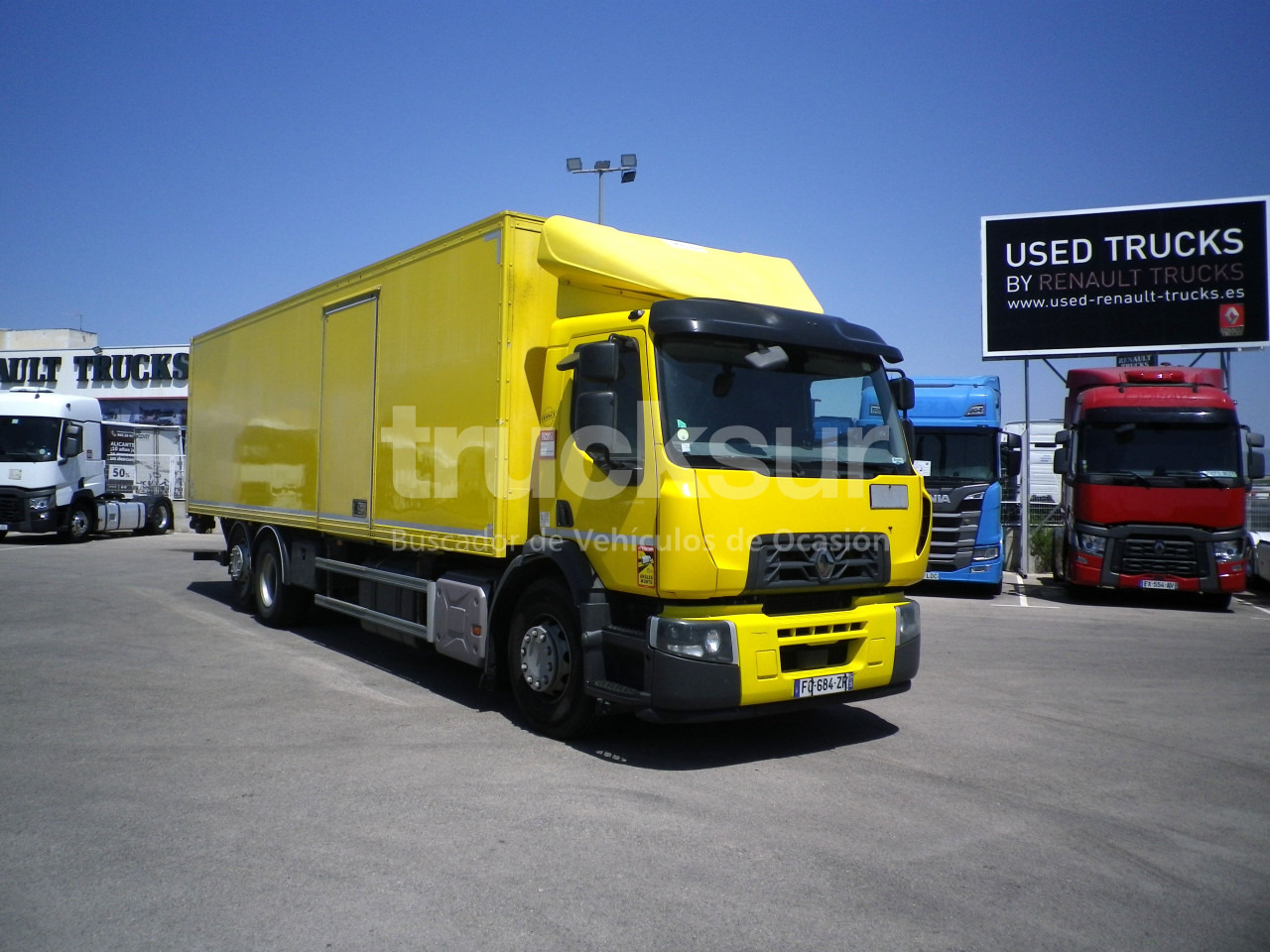 RENAULT D380.26 6X2*4 ejes 6x2*4 - Tovornjak zabojnik: slika 2 RENAULT D380.26 6X2*4 ejes 6x2*4 - Tovornjak zabojnik: slika 2