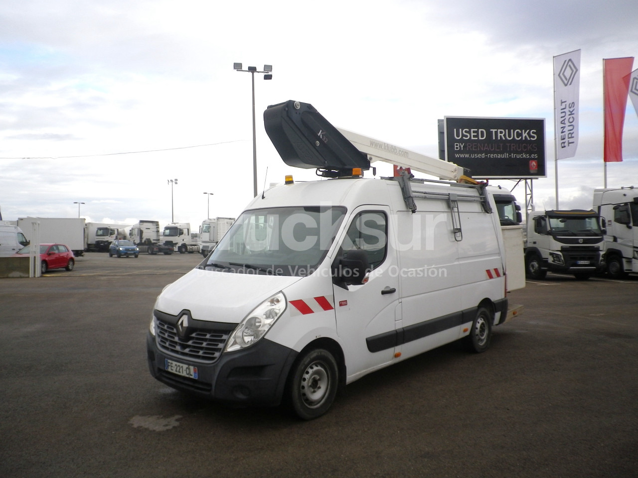 RENAULT MASTER 130.35 CESTA - Dostavno vozilo z zabojnikom: slika 1 RENAULT MASTER 130.35 CESTA - Dostavno vozilo z zabojnikom: slika 1