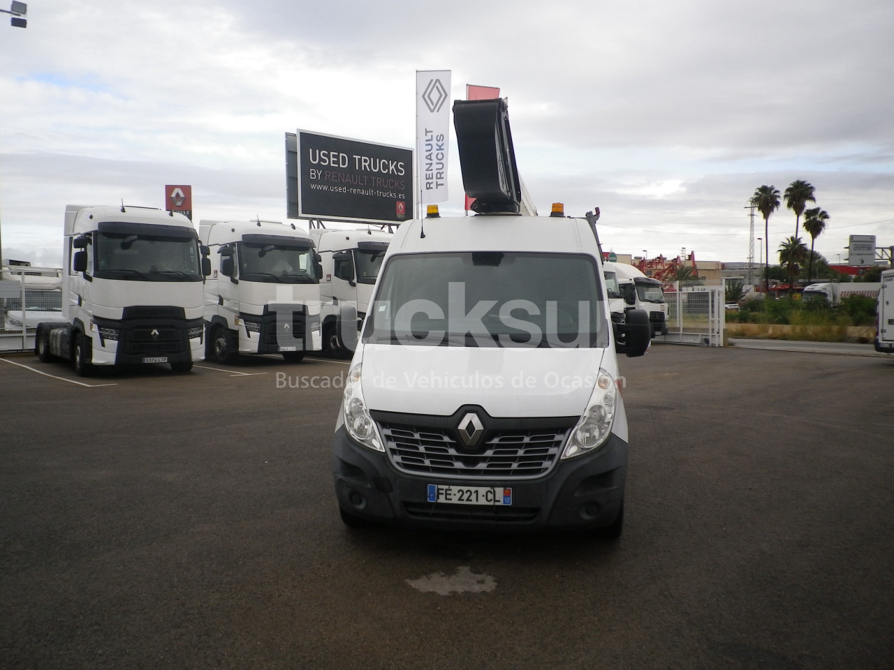 RENAULT MASTER 130.35 CESTA - Dostavno vozilo z zabojnikom: slika 3 RENAULT MASTER 130.35 CESTA - Dostavno vozilo z zabojnikom: slika 3