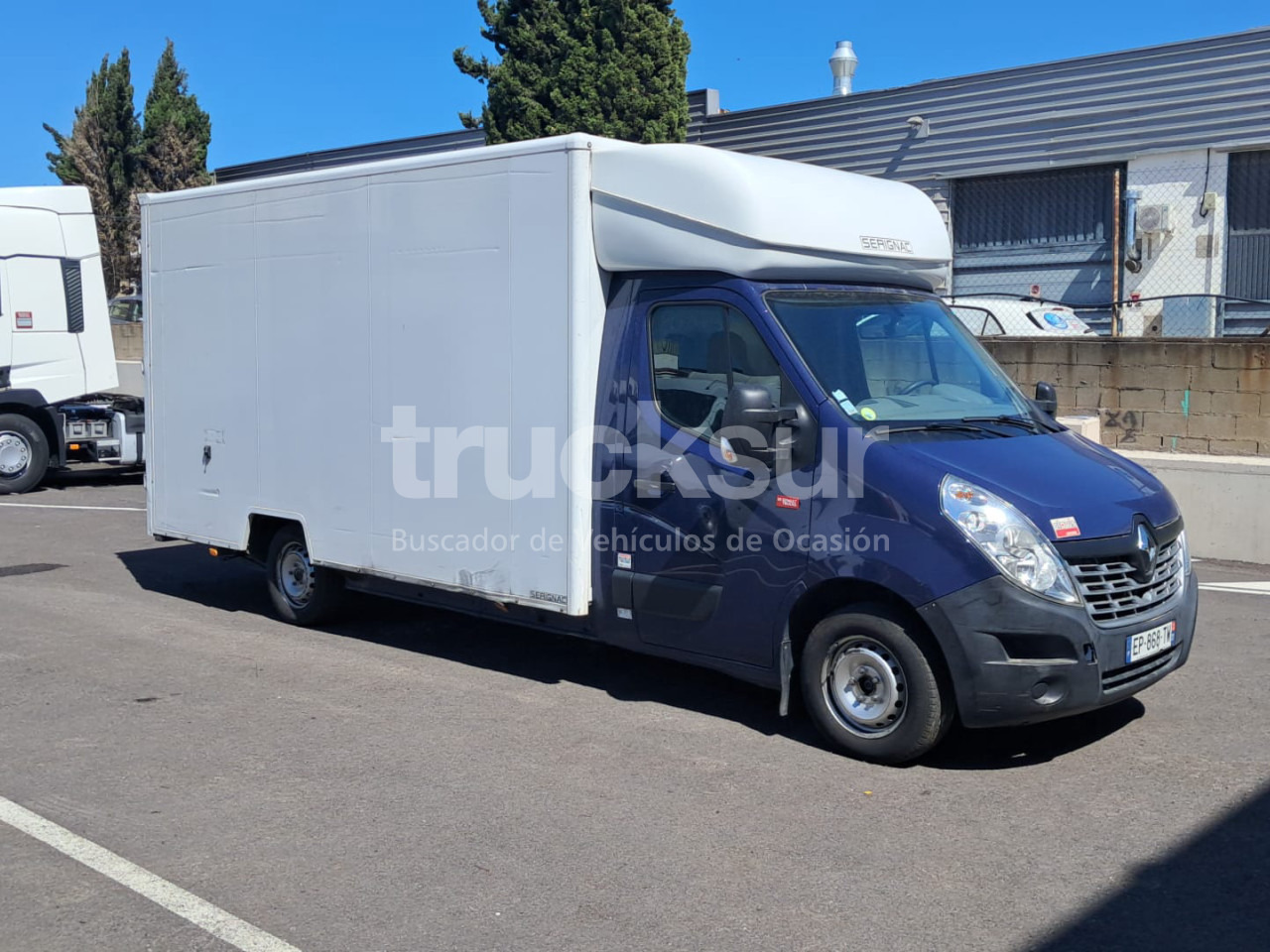 RENAULT MASTER 130.35 - Dostavno vozilo z zabojnikom: slika 2 RENAULT MASTER 130.35 - Dostavno vozilo z zabojnikom: slika 2