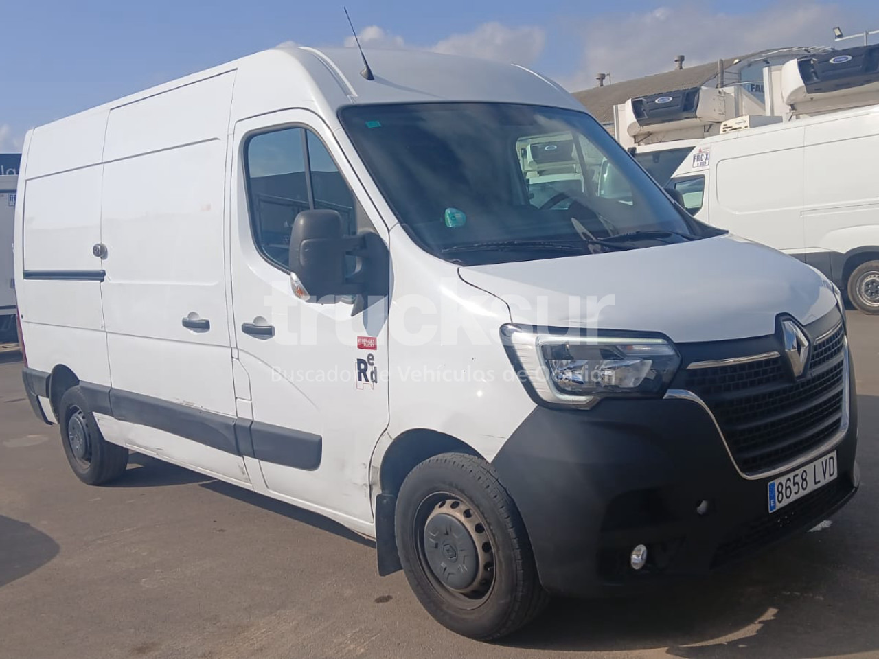 RENAULT MASTER L2H2 - Dostavno vozilo z zabojnikom: slika 2 RENAULT MASTER L2H2 - Dostavno vozilo z zabojnikom: slika 2