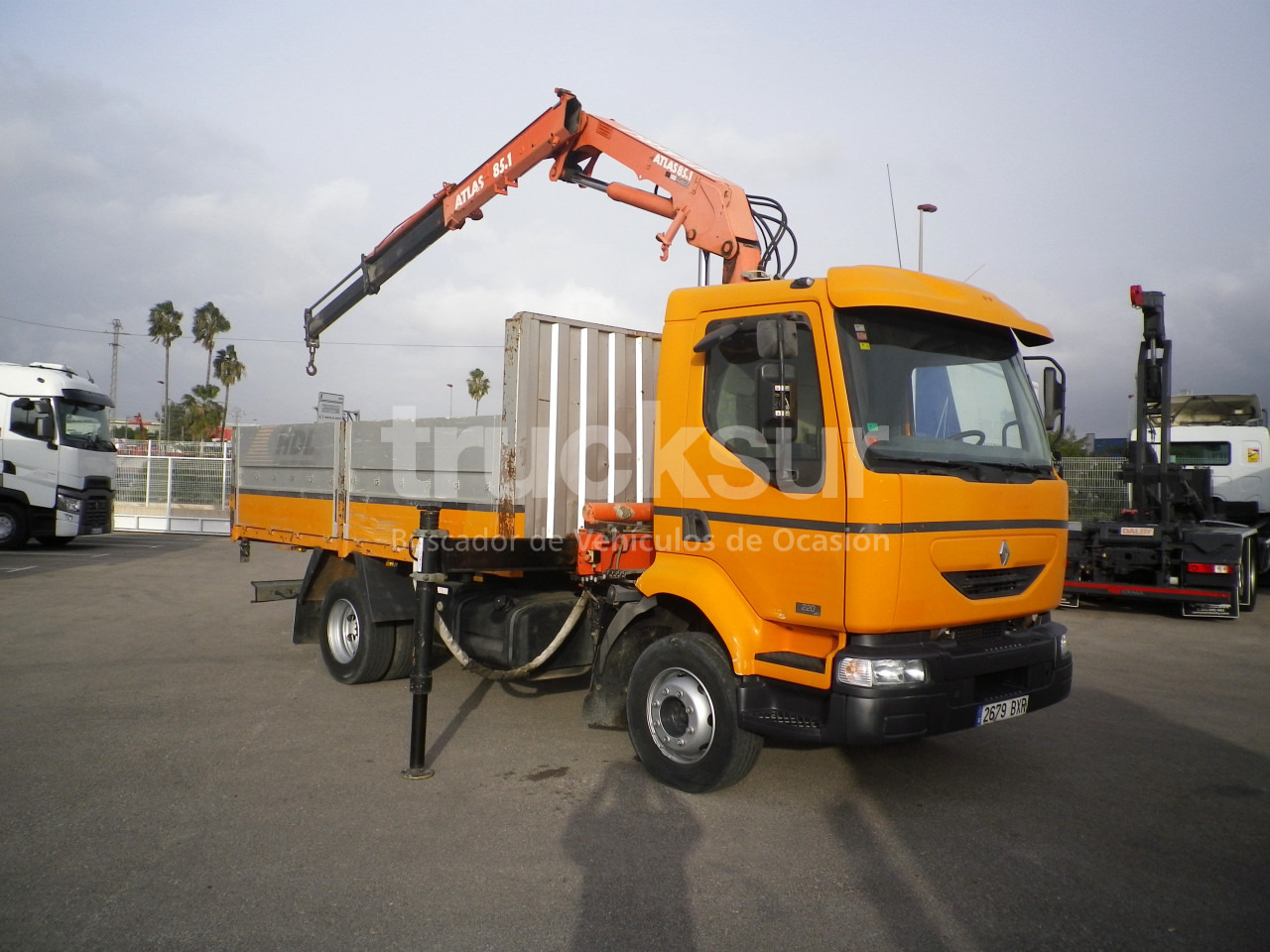 RENAULT MIDLUM 220.14C GRUA - Tovornjak s kesonom, Tovornjak z dvigalom: slika 2 RENAULT MIDLUM 220.14C GRUA - Tovornjak s kesonom, Tovornjak z dvigalom: slika 2