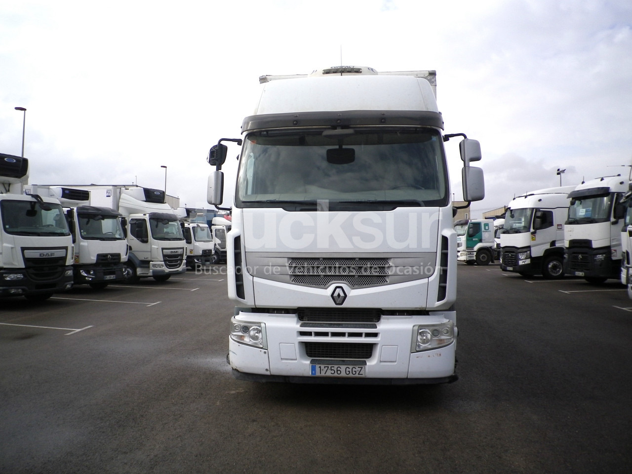 RENAULT PREMIUM 370 DXI REMOLCADOR - Tovornjak zabojnik: slika 3 RENAULT PREMIUM 370 DXI REMOLCADOR - Tovornjak zabojnik: slika 3