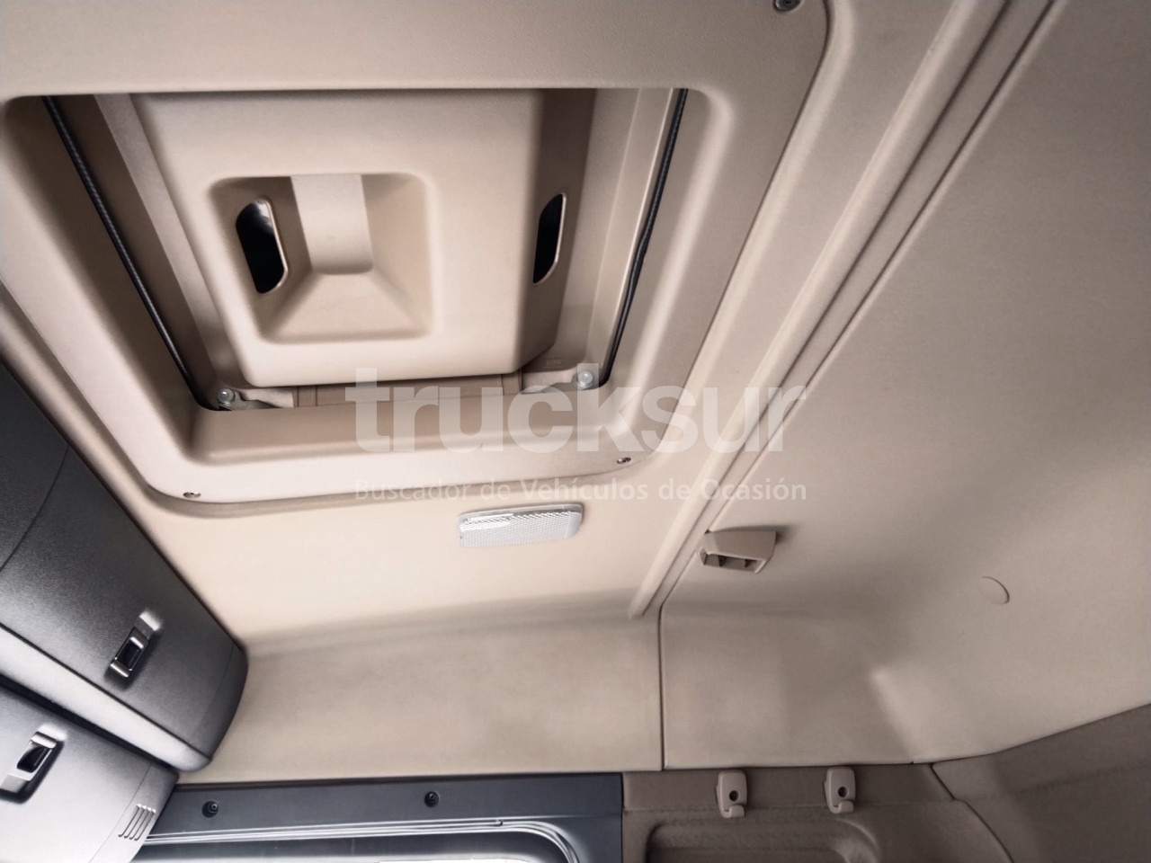 Tovornjak-šasija SCANIA G490 ejes 6x2*4: slika 15 Tovornjak-šasija SCANIA G490 ejes 6x2*4: slika 15