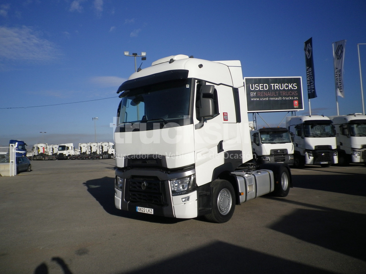 RENAULT T520 HIGH SLEEPER CAB - Vlačilec: slika 1 RENAULT T520 HIGH SLEEPER CAB - Vlačilec: slika 1