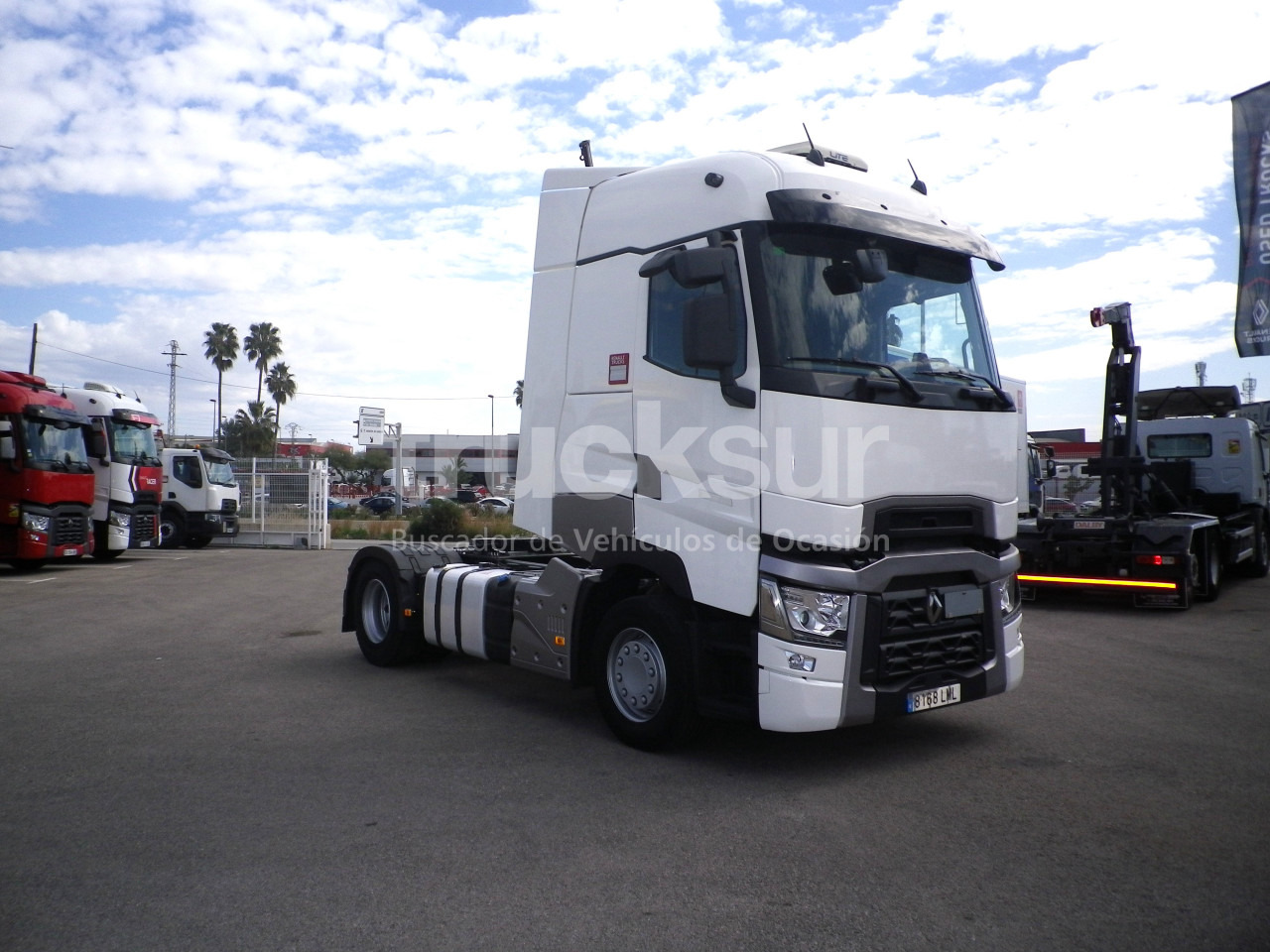 RENAULT T520 HIGH SLEEPER CAB - Vlačilec: slika 3 RENAULT T520 HIGH SLEEPER CAB - Vlačilec: slika 3