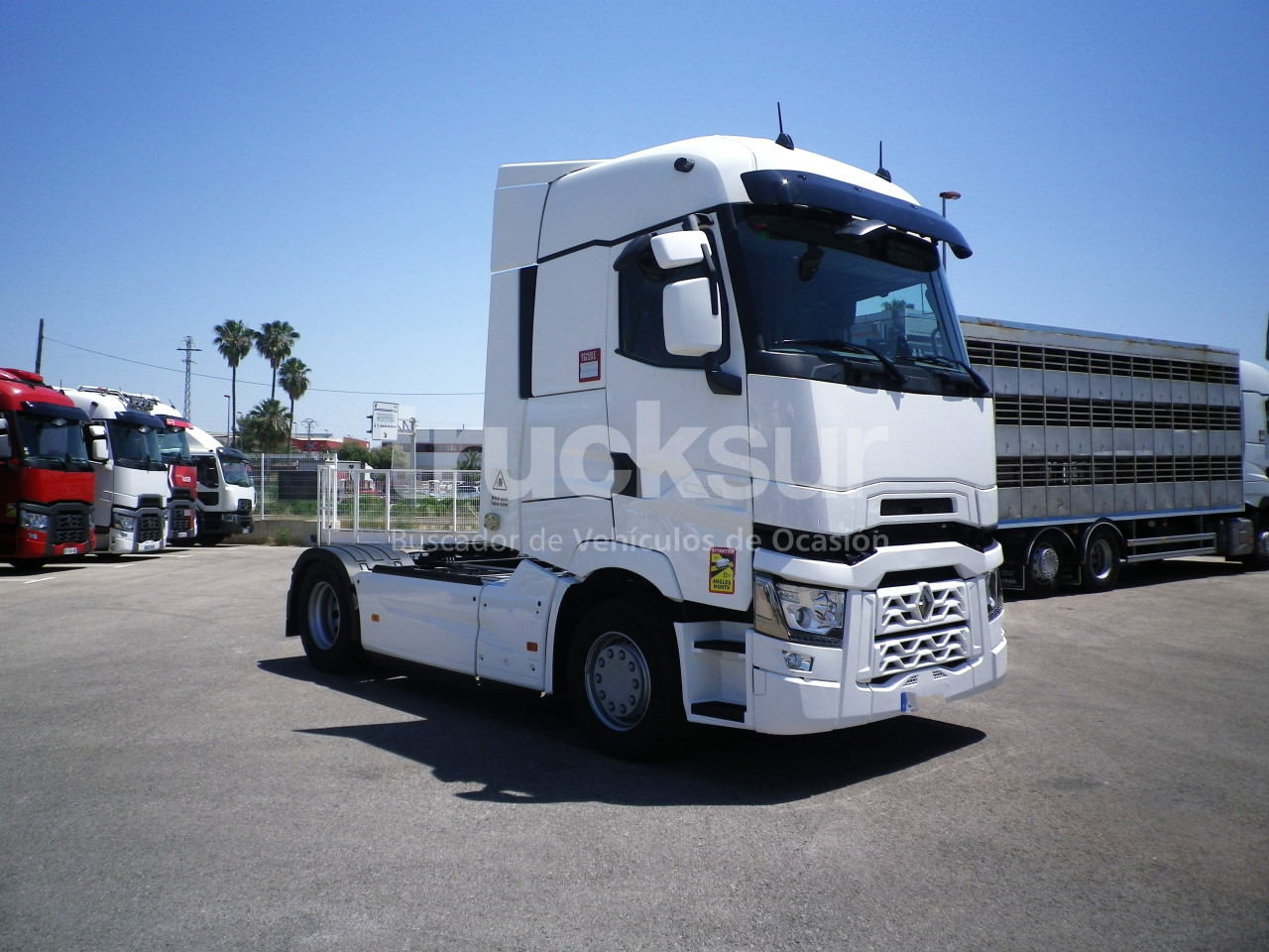 RENAULT T520 HIGH SLEEPER CAB - Vlačilec: slika 3 RENAULT T520 HIGH SLEEPER CAB - Vlačilec: slika 3