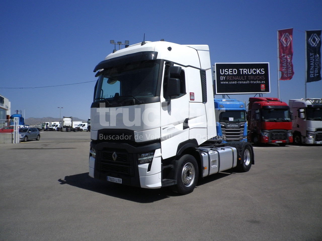 RENAULT T520 HIGH SLEEPER CAB - Vlačilec: slika 2 RENAULT T520 HIGH SLEEPER CAB - Vlačilec: slika 2