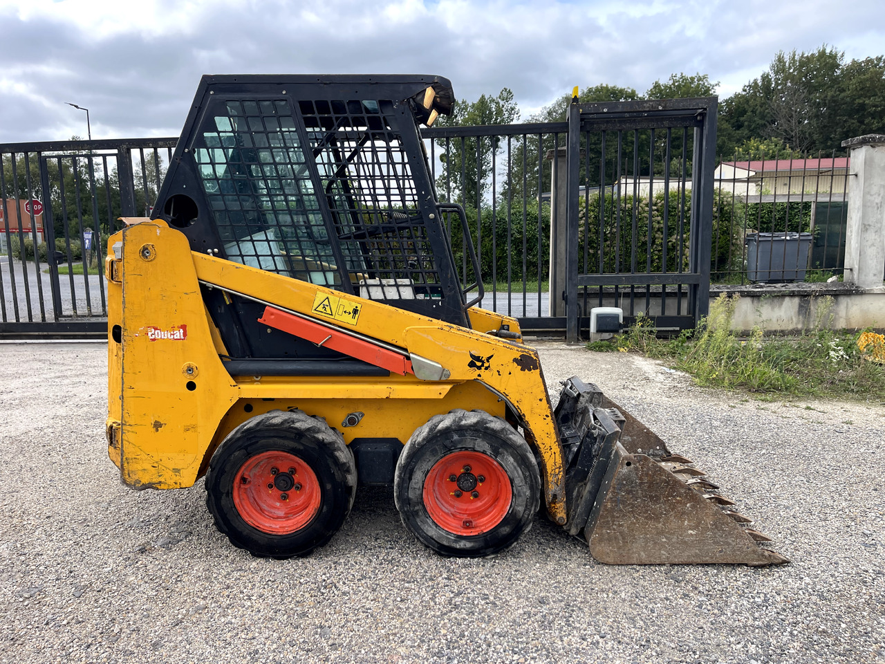 BOBCAT S70 - Mini nakladalec: slika 5 BOBCAT S70 - Mini nakladalec: slika 5
