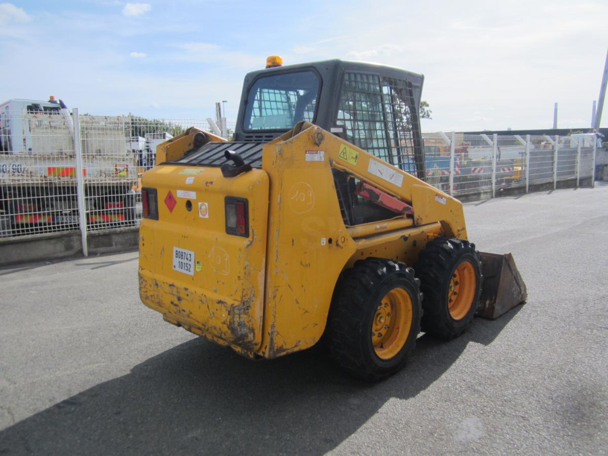 Bobcat S130 - Mini nakladalec: slika 5 Bobcat S130 - Mini nakladalec: slika 5