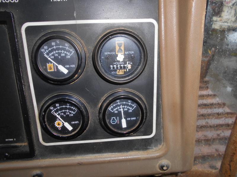 Buldožer Caterpillar D5HLG: slika 9