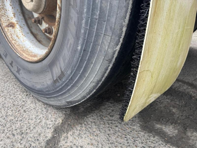 Fruehauf - Polprikolica s kesonom: slika 5 Fruehauf - Polprikolica s kesonom: slika 5