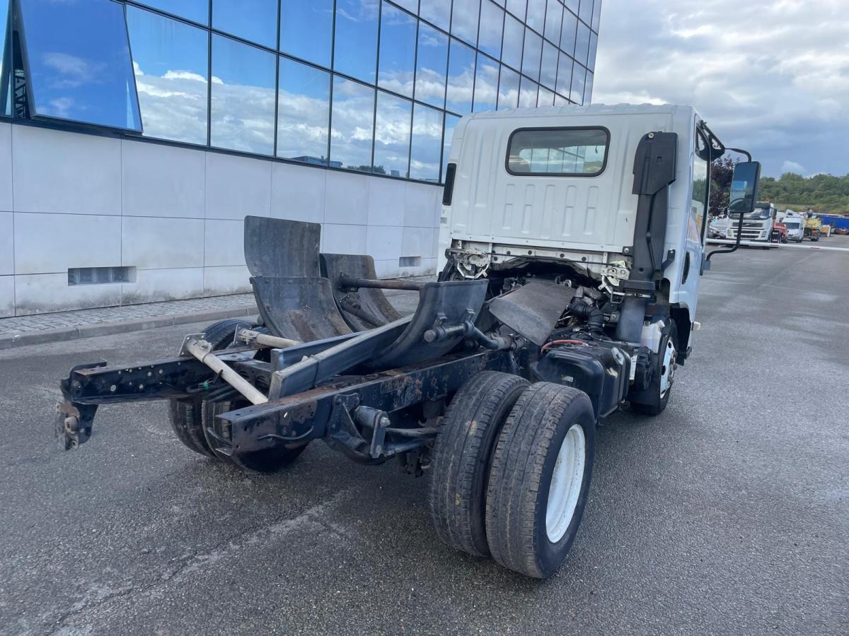 Isuzu - Tovornjak-šasija: slika 3 Isuzu - Tovornjak-šasija: slika 3