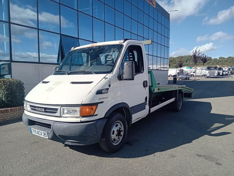 Iveco 35C14HPI - Vlečno vozilo: slika 1 Iveco 35C14HPI - Vlečno vozilo: slika 1