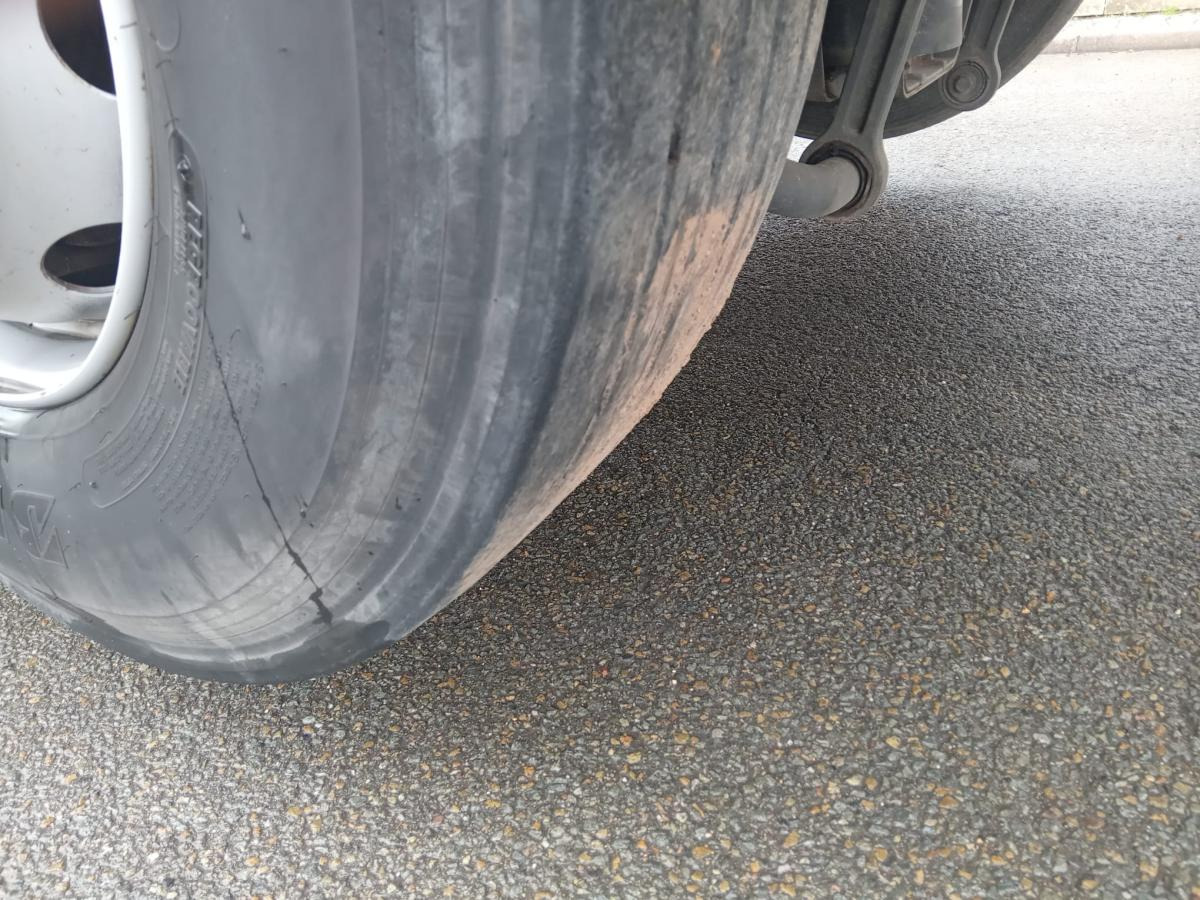 Mercedes Actros 2532 - Tovornjak s kesonom: slika 5 Mercedes Actros 2532 - Tovornjak s kesonom: slika 5