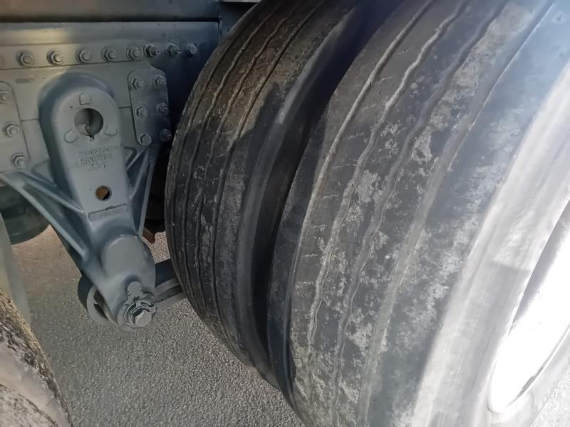 Kotalni prekucni tovornjak Renault Gamme C 380: slika 6