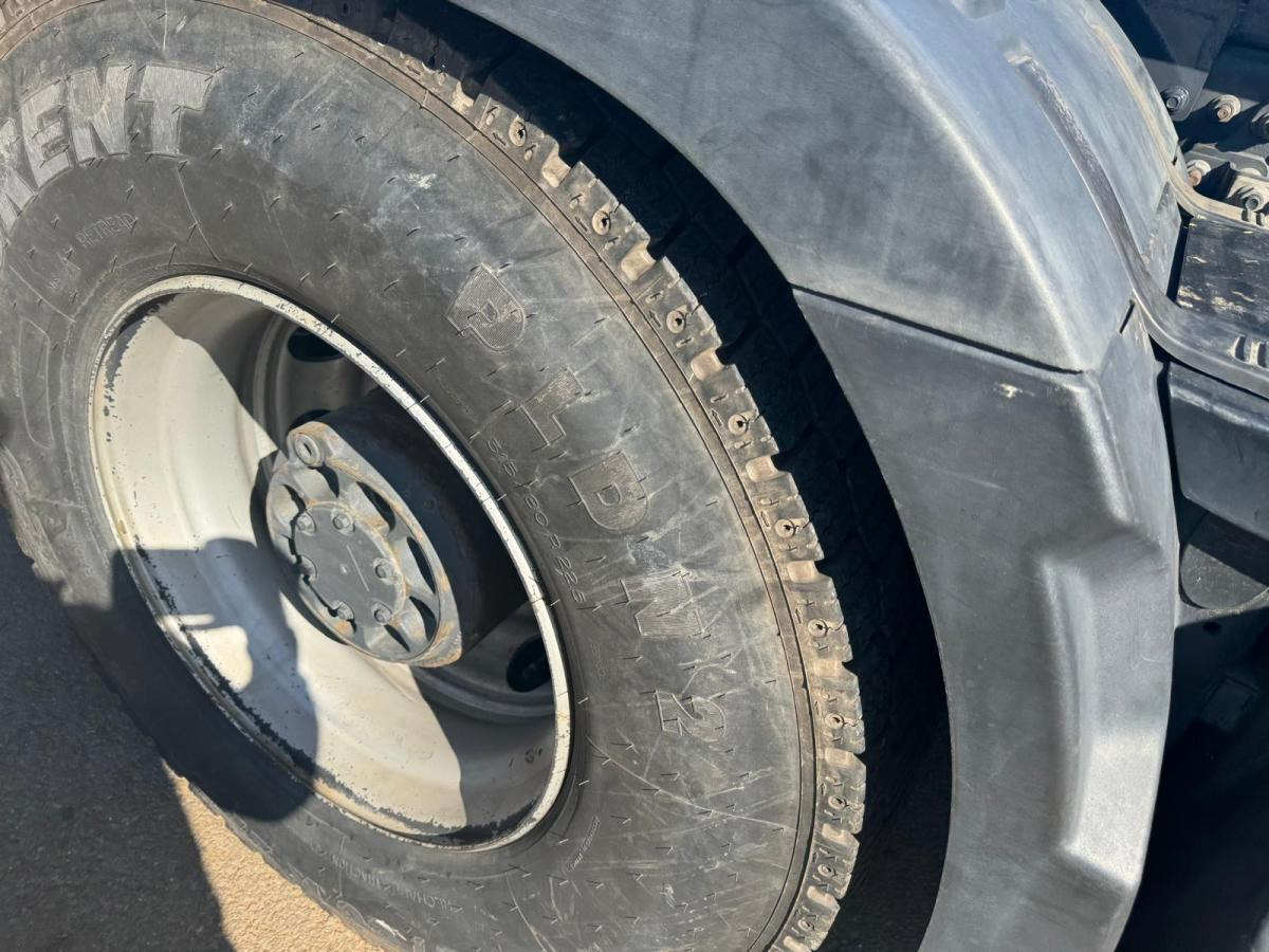 Kotalni prekucni tovornjak Renault Gamme C 380: slika 10