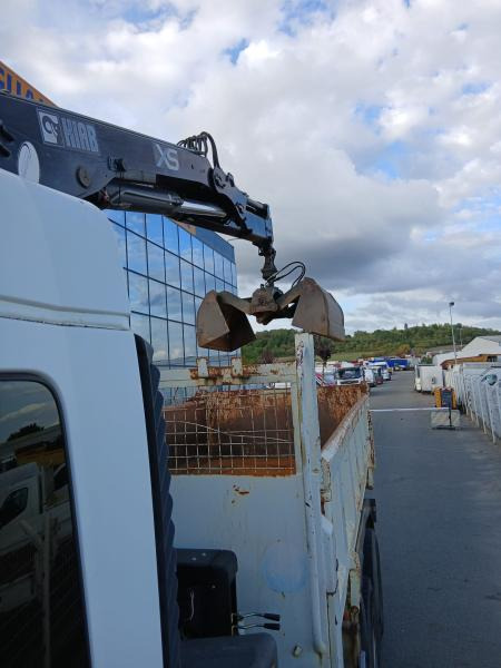 Renault Kerax 380 DXI - Tovornjak prekucnik, Tovornjak z dvigalom: slika 5 Renault Kerax 380 DXI - Tovornjak prekucnik, Tovornjak z dvigalom: slika 5