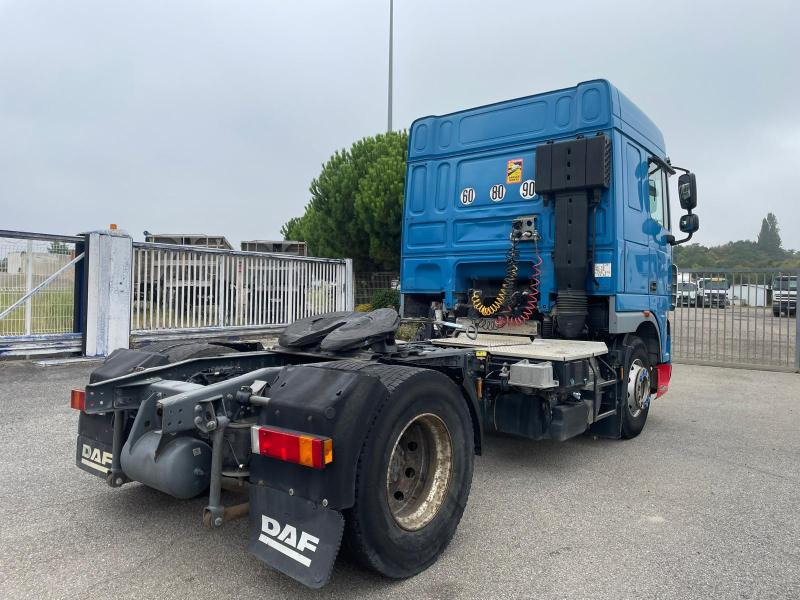 DAF XF105 460 - Vlačilec: slika 4 DAF XF105 460 - Vlačilec: slika 4