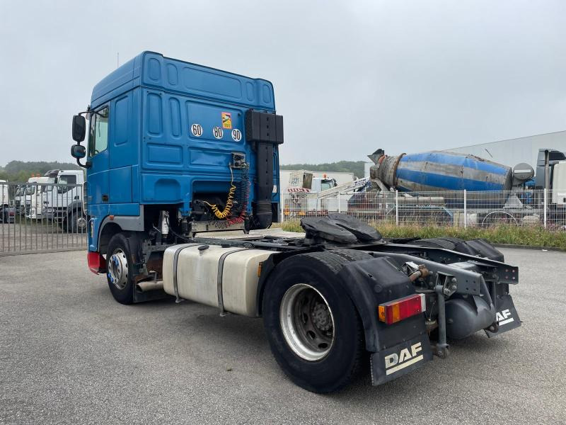 DAF XF105 460 - Vlačilec: slika 2 DAF XF105 460 - Vlačilec: slika 2