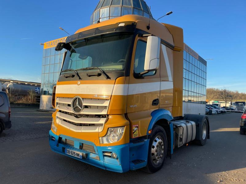 Mercedes Actros 1845 - Vlačilec: slika 1 Mercedes Actros 1845 - Vlačilec: slika 1
