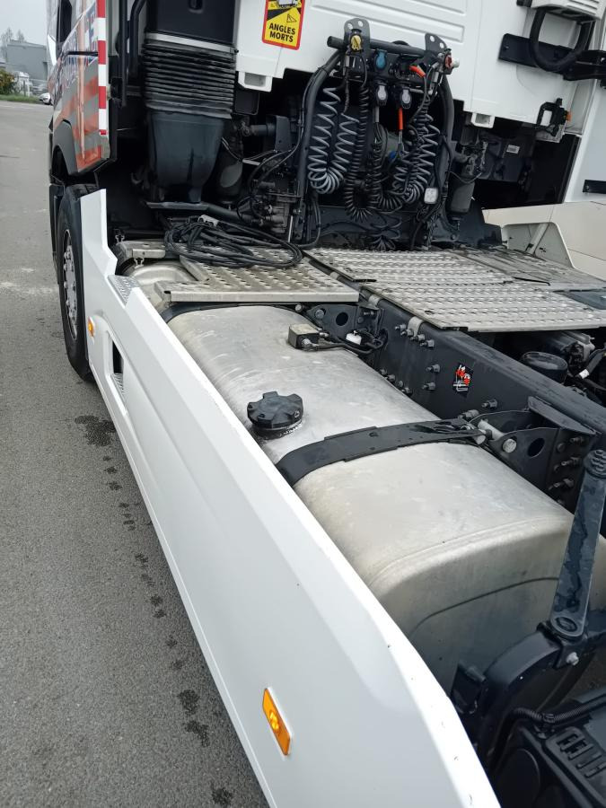 Vlačilec Renault Gamme T 480: slika 8