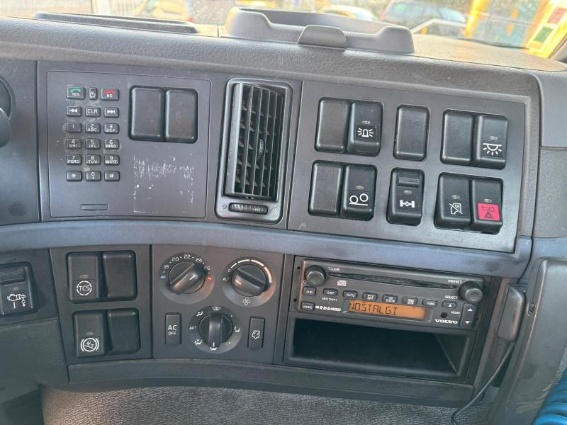 Vlečno vozilo Volvo FM 340: slika 22