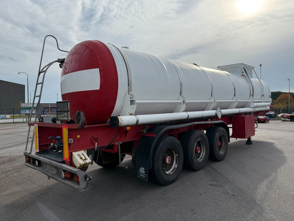 Blumhardt 3 axle 29.000 L ADR Tank trailer - Polprikolica cisterna: slika 3 Blumhardt 3 axle 29.000 L ADR Tank trailer - Polprikolica cisterna: slika 3