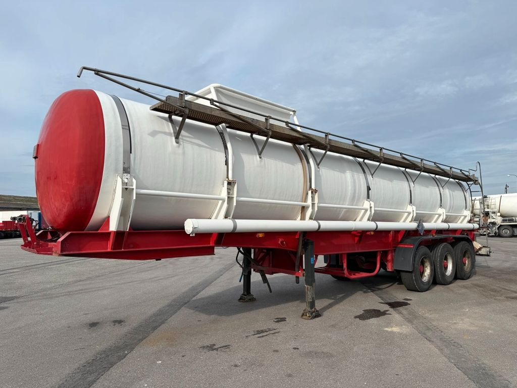 Blumhardt 3 axle 29.000 L ADR Tank trailer - Polprikolica cisterna: slika 1 Blumhardt 3 axle 29.000 L ADR Tank trailer - Polprikolica cisterna: slika 1
