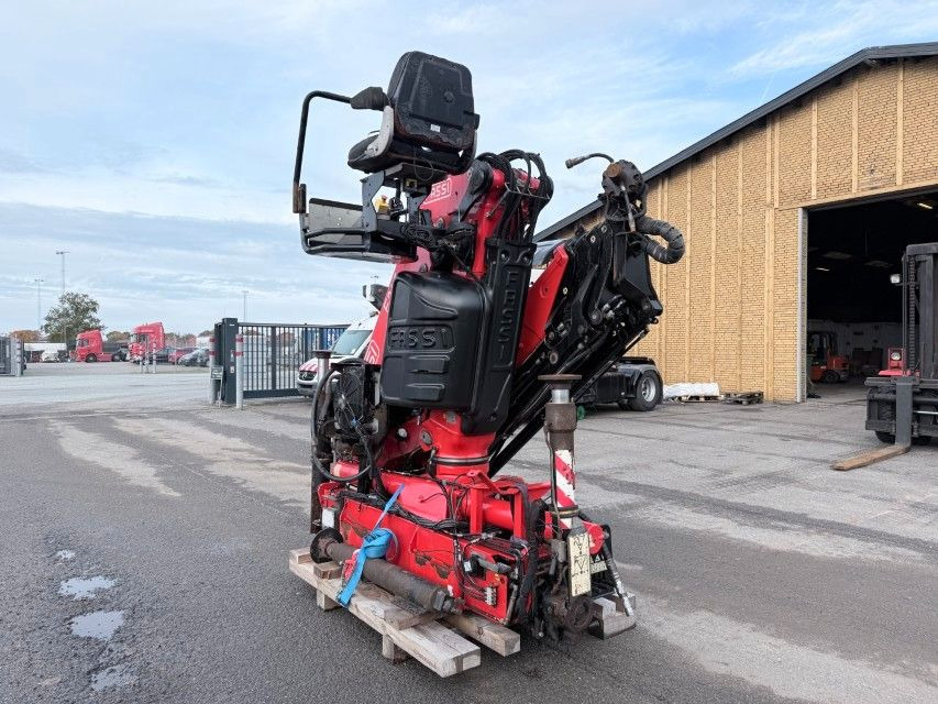 Fassi F245A.2.25 E-Dynamic Radio Remote / Crane - Tovornjak z dvigalom: slika 3 Fassi F245A.2.25 E-Dynamic Radio Remote / Crane - Tovornjak z dvigalom: slika 3