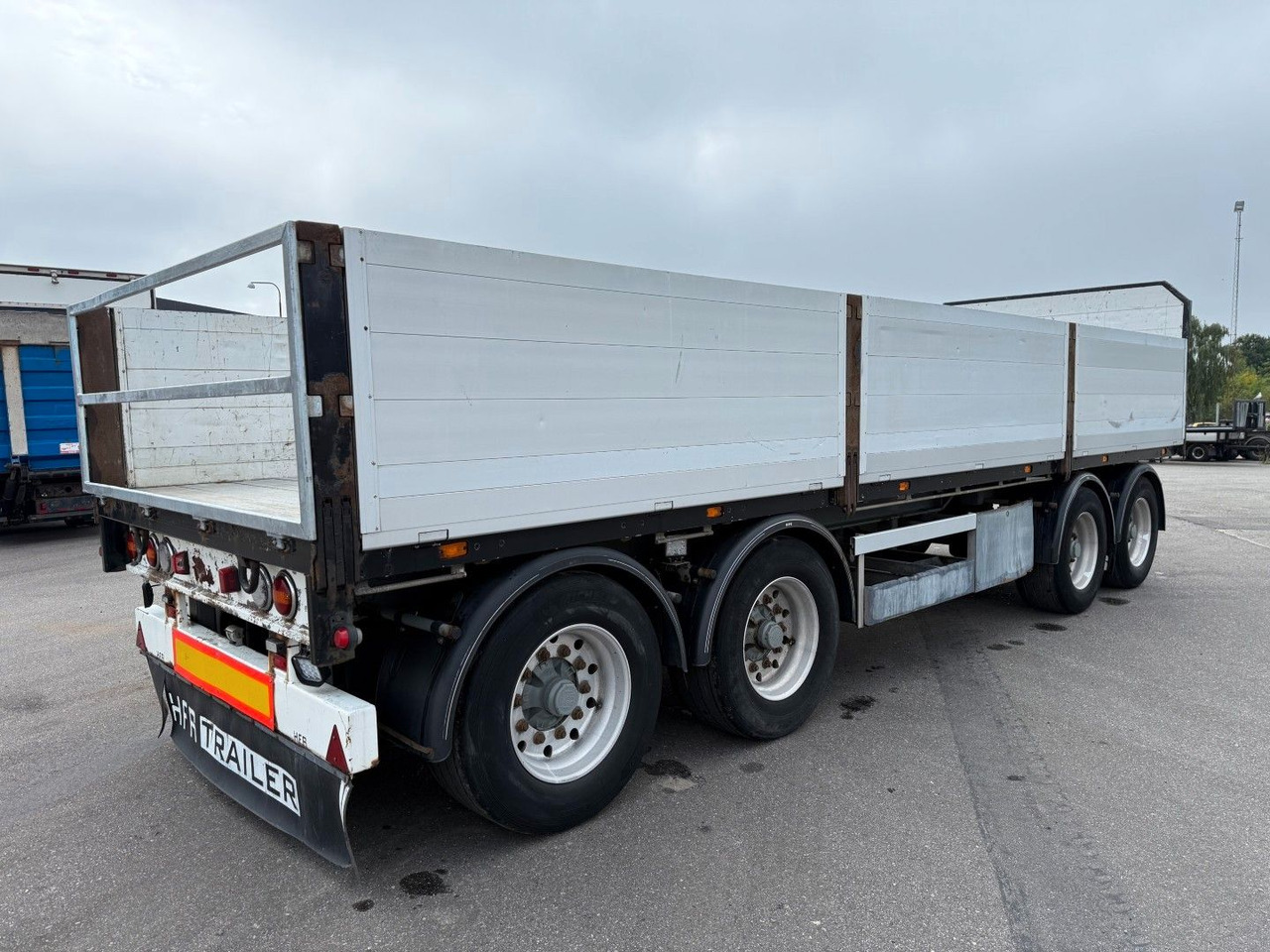 HFR 30 t. 4 axle Platform 8,15 m. - Plato/ Tovorna prikolica: slika 3 HFR 30 t. 4 axle Platform 8,15 m. - Plato/ Tovorna prikolica: slika 3