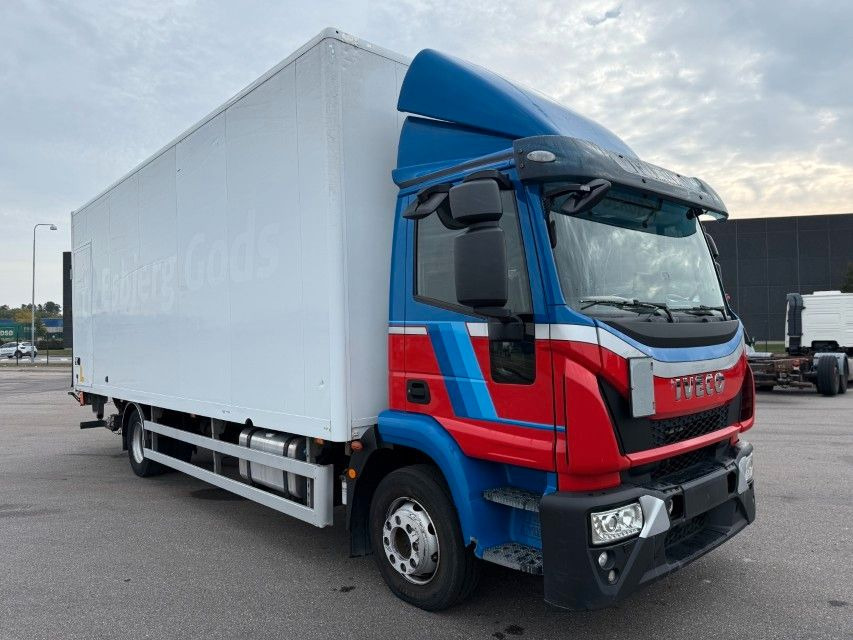 Iveco Eurocargo 120E25 4x2 Closed Box / Koffer - Tovornjak zabojnik: slika 2 Iveco Eurocargo 120E25 4x2 Closed Box / Koffer - Tovornjak zabojnik: slika 2