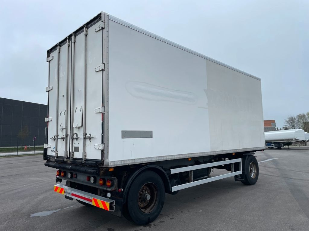 Krone 18 t. 2 axle ThermoKing SL-200e Krone 18 t. 2 axle ThermoKing SL-200e - Prikolica hladilnik: slika 3 Krone 18 t. 2 axle ThermoKing SL-200e Krone 18 t. 2 axle ThermoKing SL-200e - Prikolica hladilnik: slika 3