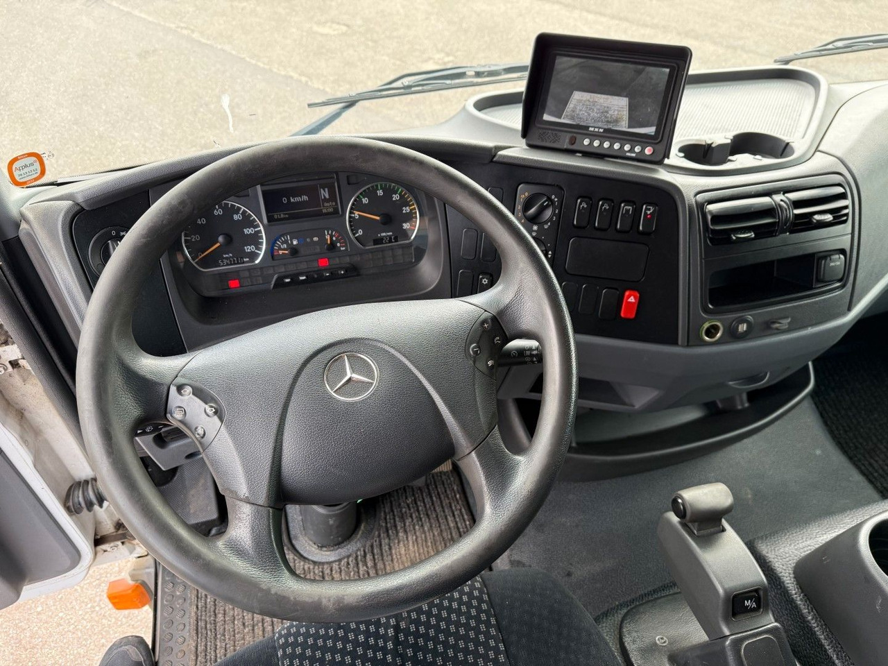 Tovornjak zabojnik Mercedes-Benz Atego 1218 4x2 Euro 5 8,0 m. koffer: slika 11