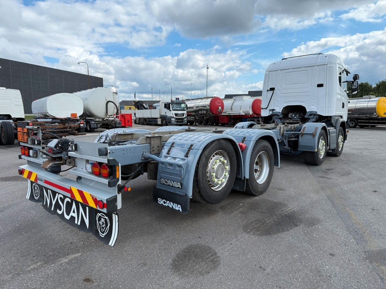 Scania G450 8x2*6 ADR Chassis / Fahrgestell / Euro 6 - Tovornjak-šasija: slika 3 Scania G450 8x2*6 ADR Chassis / Fahrgestell / Euro 6 - Tovornjak-šasija: slika 3
