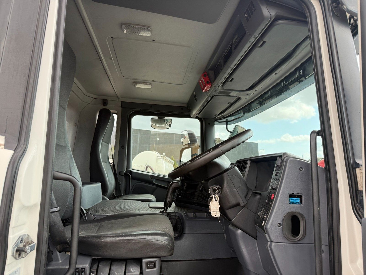 Scania P360 Euro 6 6x4 RHD Hvidtved Larsen FlexLine 312 - Vakuumski tovornjak: slika 5 Scania P360 Euro 6 6x4 RHD Hvidtved Larsen FlexLine 312 - Vakuumski tovornjak: slika 5