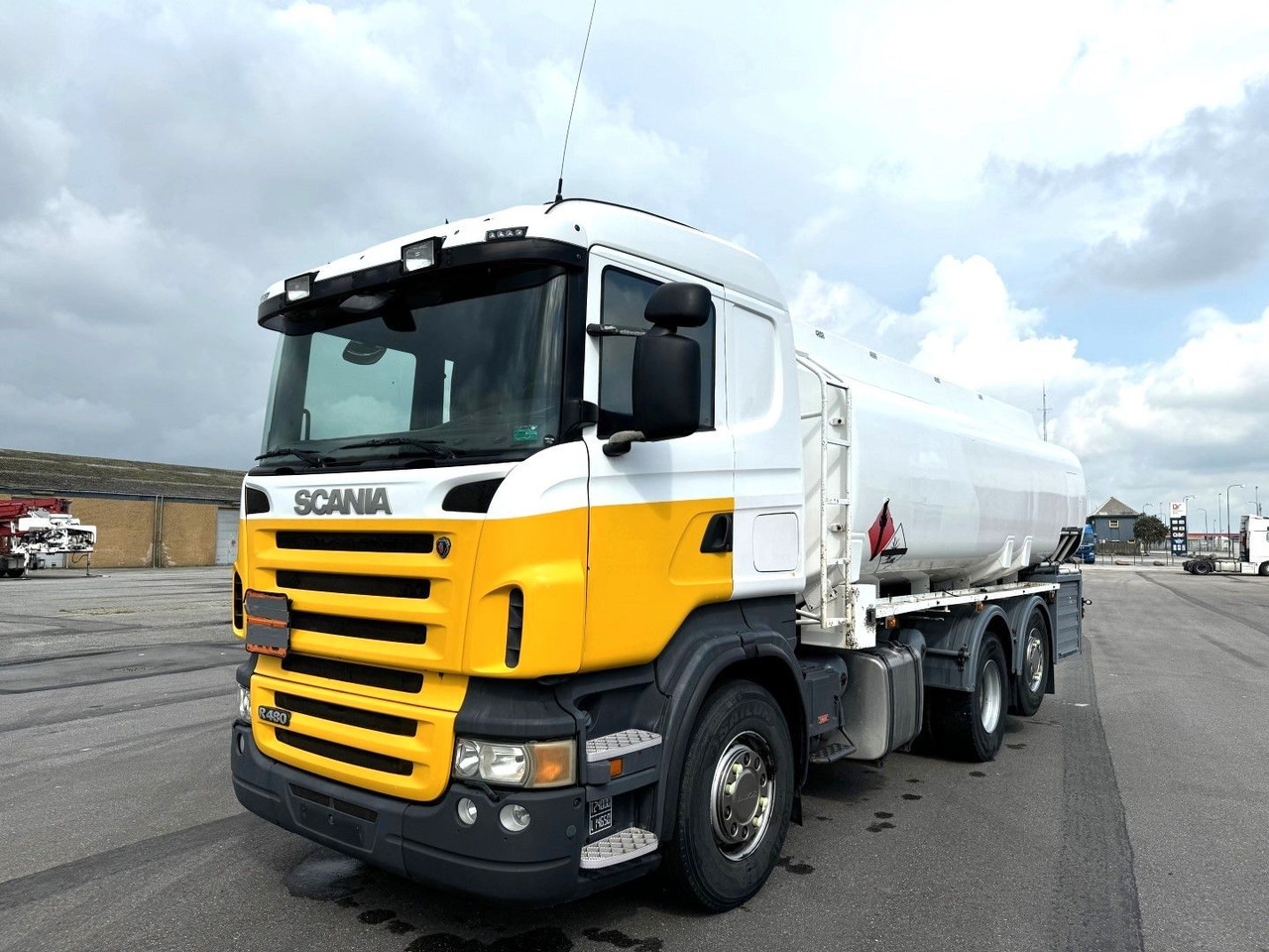Scania R480 6x2*4 19.000 L ADR Tanktruck - Tovornjak cisterna: slika 1 Scania R480 6x2*4 19.000 L ADR Tanktruck - Tovornjak cisterna: slika 1