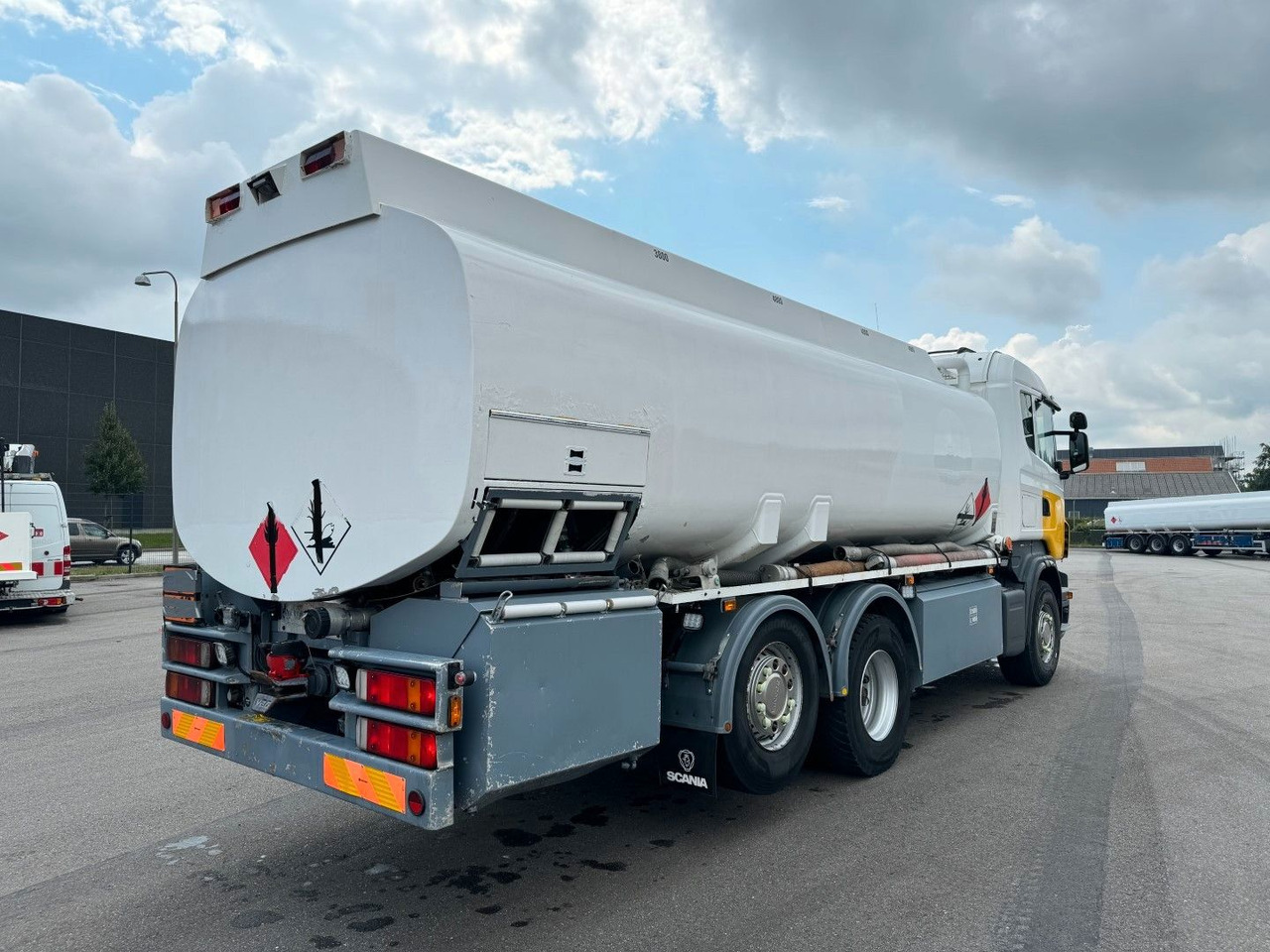 Scania R480 6x2*4 19.000 L ADR Tanktruck - Tovornjak cisterna: slika 3 Scania R480 6x2*4 19.000 L ADR Tanktruck - Tovornjak cisterna: slika 3