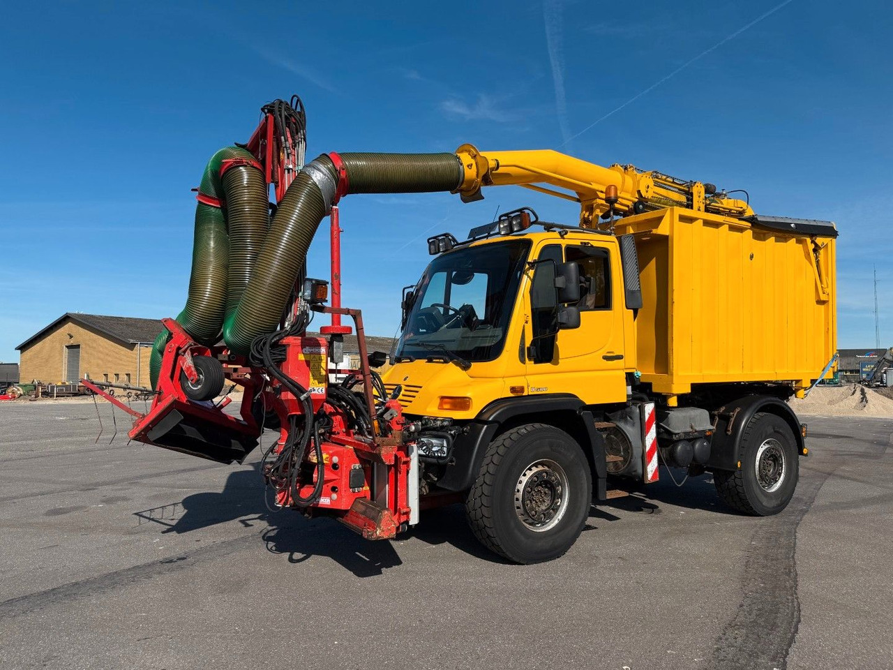 Unimog U500 4x4 / Dücker Kipper / Saug / Mäher MKT 15R - Tovornjak prekucnik: slika 1 Unimog U500 4x4 / Dücker Kipper / Saug / Mäher MKT 15R - Tovornjak prekucnik: slika 1