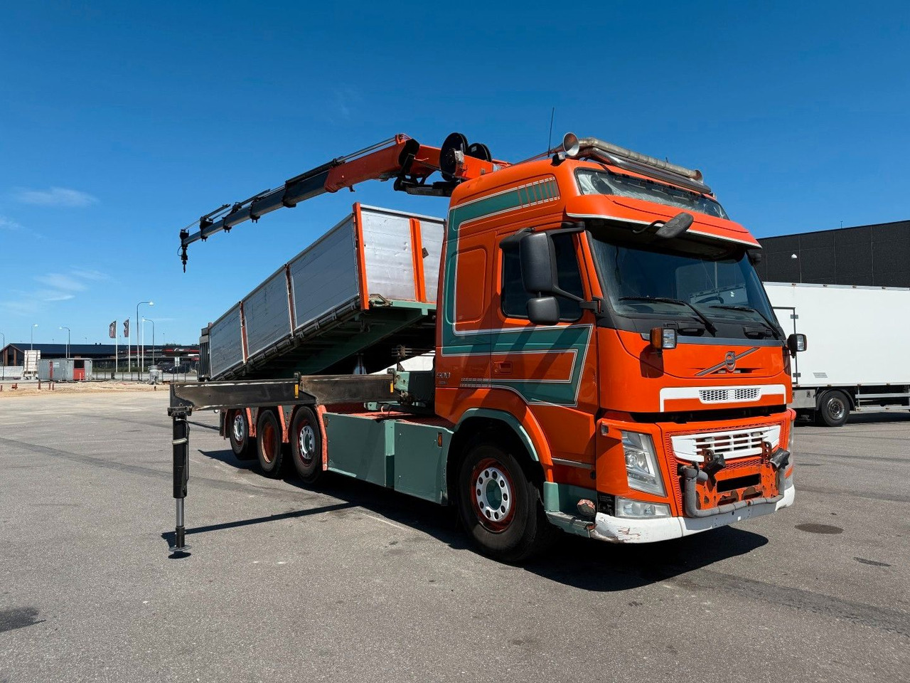 Volvo FM500 8x2*6 Crane HMF 2620 K5 Pendel Tipper - Tovornjak z dvigalom: slika 2 Volvo FM500 8x2*6 Crane HMF 2620 K5 Pendel Tipper - Tovornjak z dvigalom: slika 2