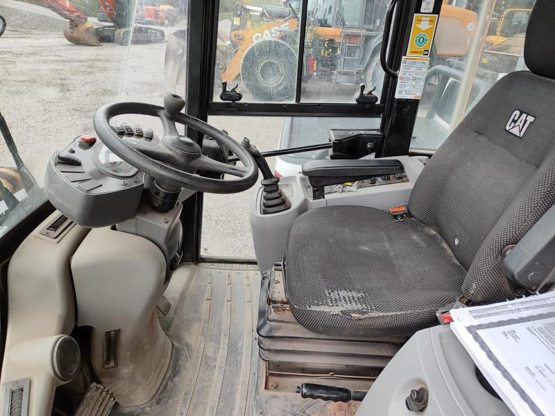 Caterpillar 908 M - Kolesni nakladalec: slika 5 Caterpillar 908 M - Kolesni nakladalec: slika 5