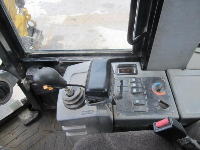 Kolesni nakladalec Caterpillar 928G: slika 7