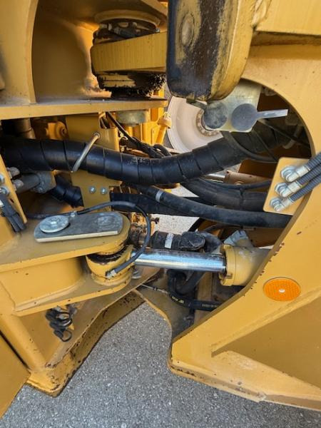 Caterpillar 938H - Kolesni nakladalec: slika 4 Caterpillar 938H - Kolesni nakladalec: slika 4