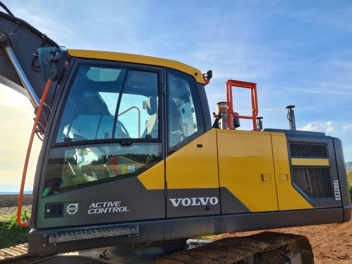Volvo EC220EL - Bager goseničar: slika 2 Volvo EC220EL - Bager goseničar: slika 2