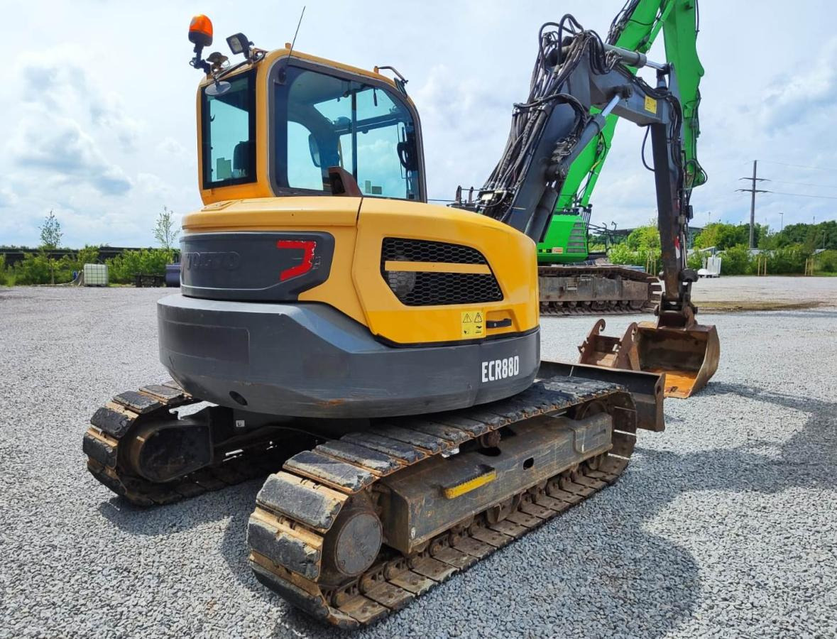 Volvo ECR88D - Mini bager: slika 4 Volvo ECR88D - Mini bager: slika 4